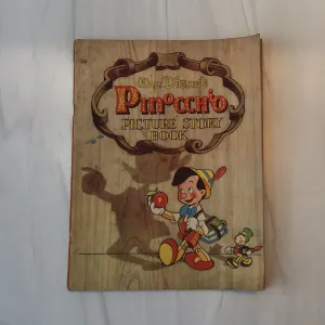 -Pinocchio Picture Story Book*