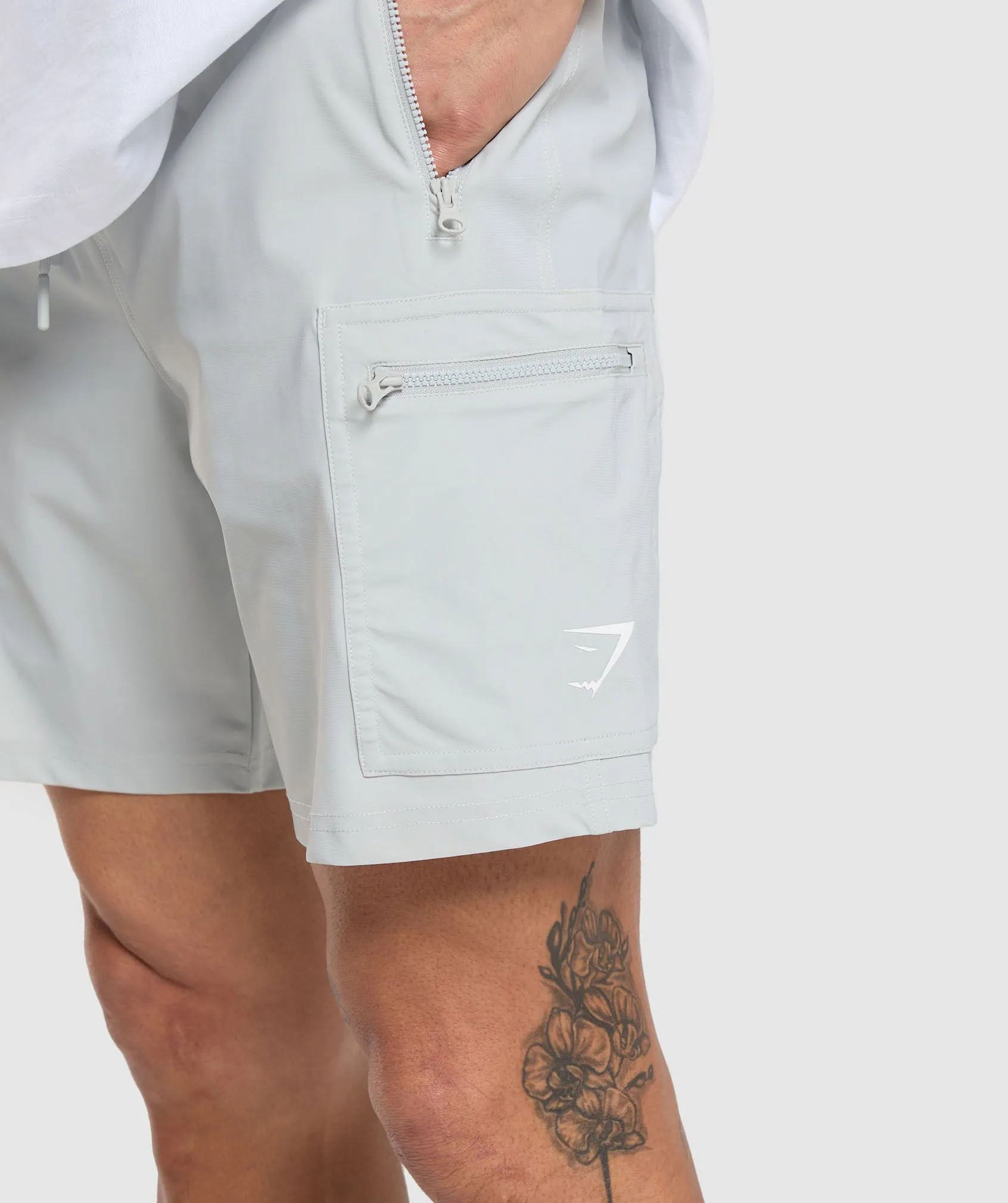 Gymshark Rest Day 6" Cargo Shorts - Light Grey