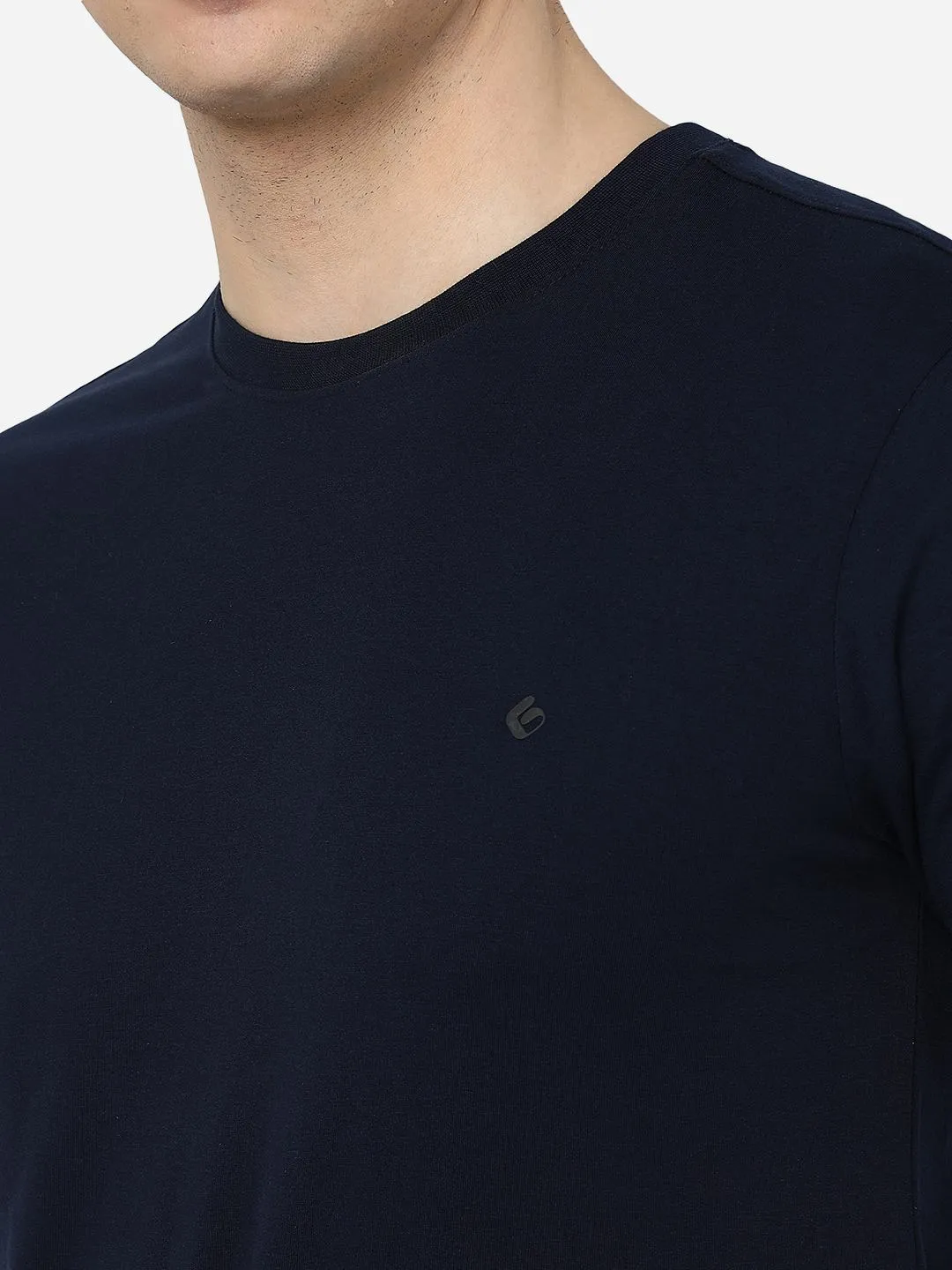 Navy Blue Solid Slim Fit T-Shirt | Greenfibre