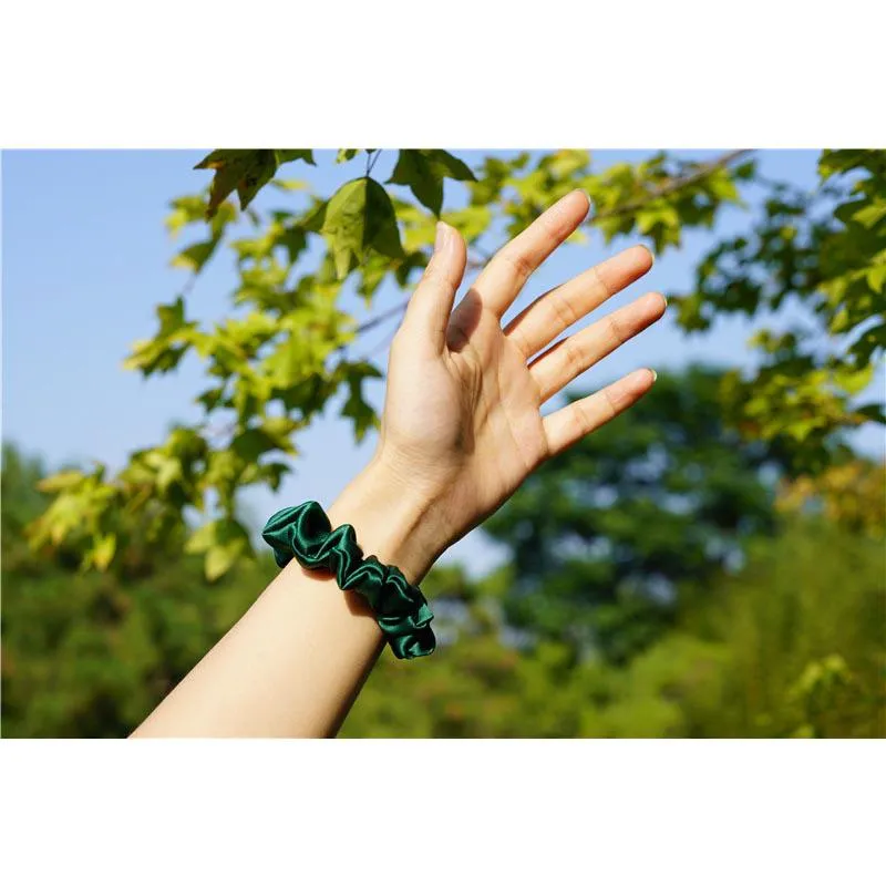 Silk Scrunchies Classic Dark Green