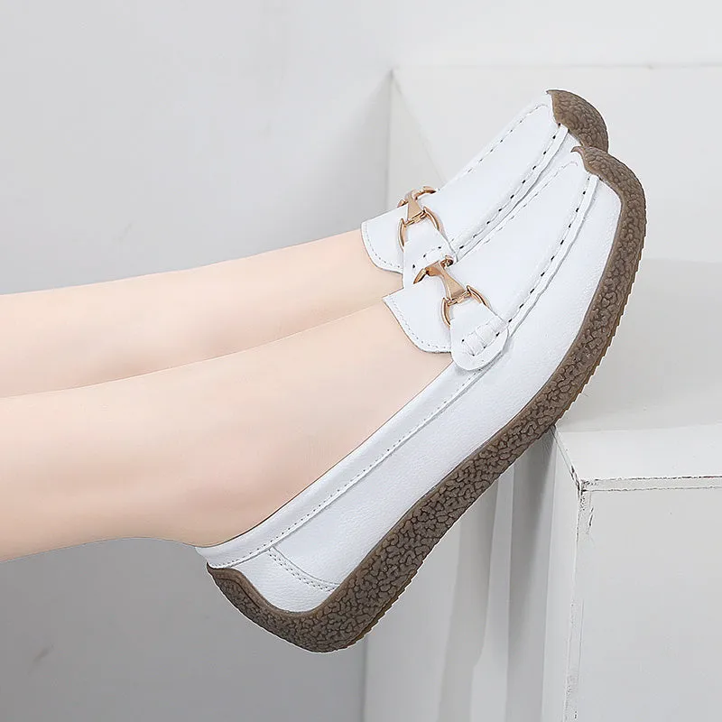 Women's Solid Color Faux Leather Slip-on Metal Decor Flat Shoes